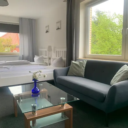 Hotel Calenberger Hof Wennigsen Buitenkant foto